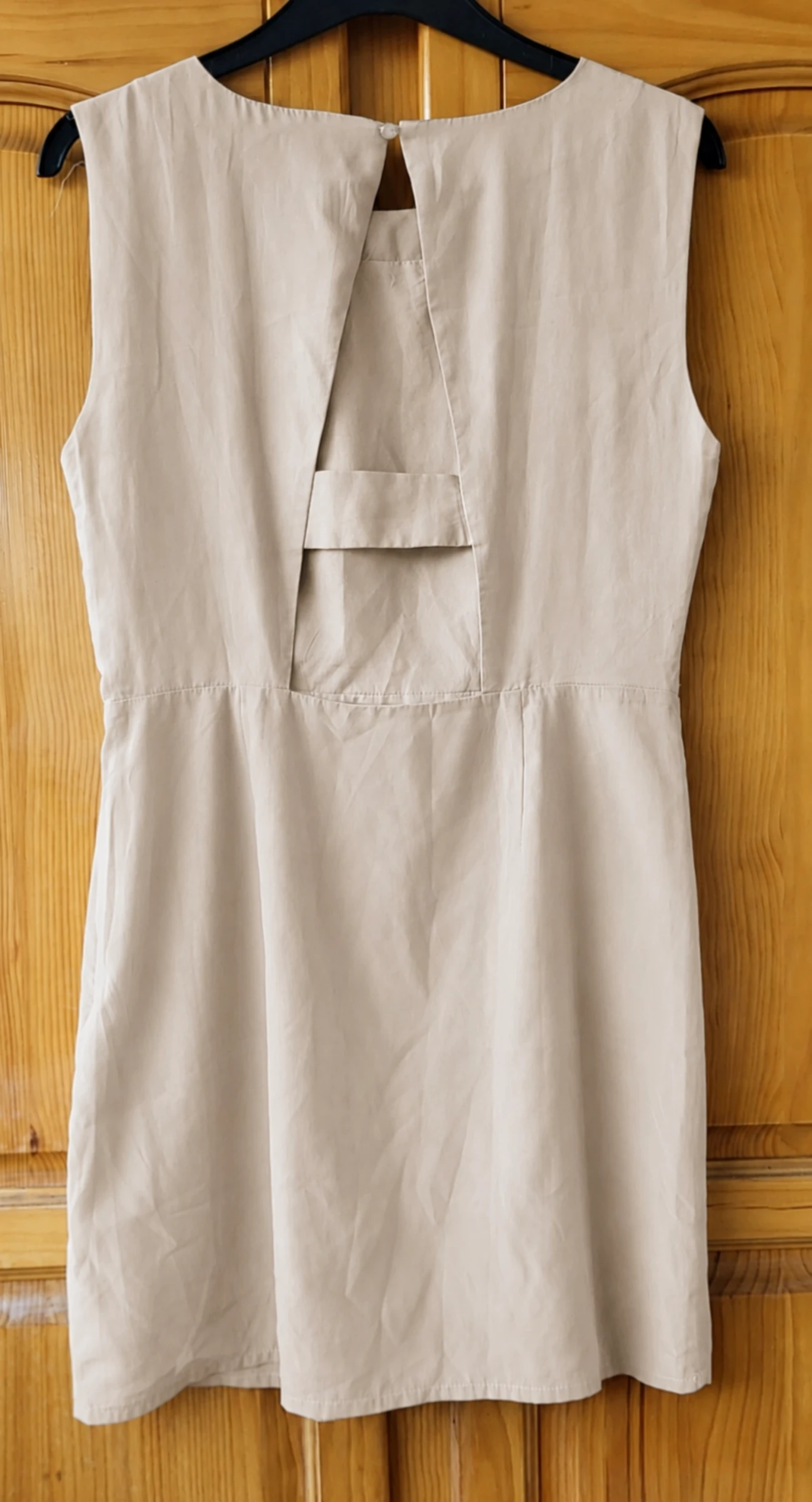 Vero Moda Vestido TFr40/TL-Bege/Ecru- Costas Fantasia & Tecido sedoso em TBE – photo 5